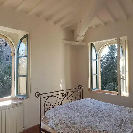 Montalcino Palazzina Castelverdelli * Sienne